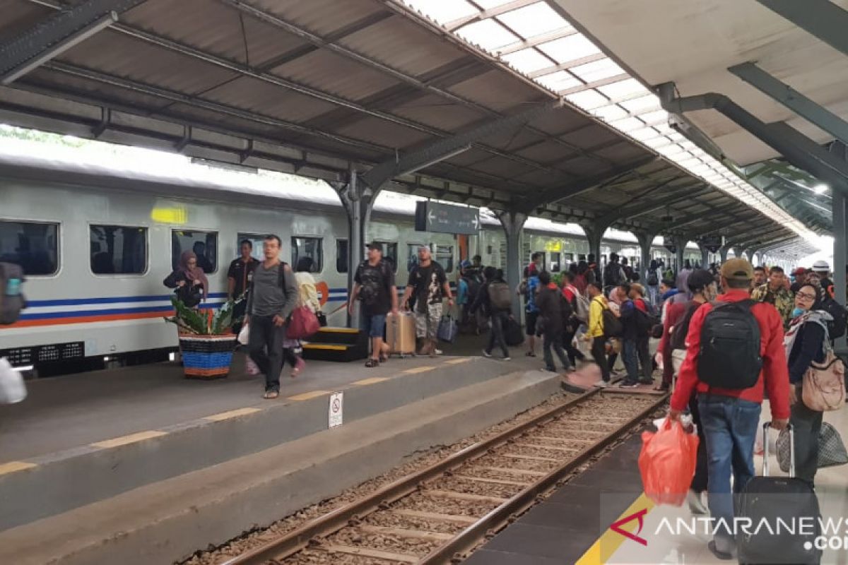 Jadwal perjalanan 4 kereta di Daop Jember berubah mulai 1 Desember