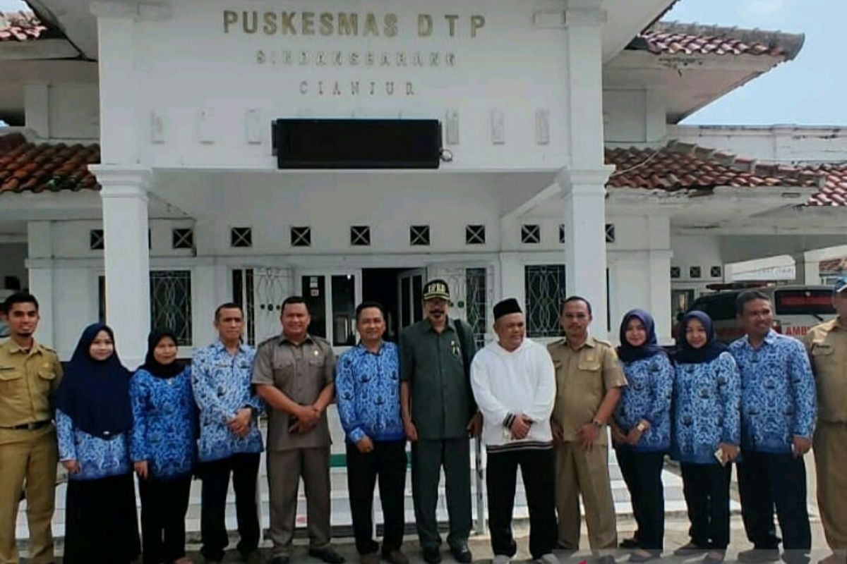 Dinkes raih lima penghargaan Hari Kesehatan Nasional