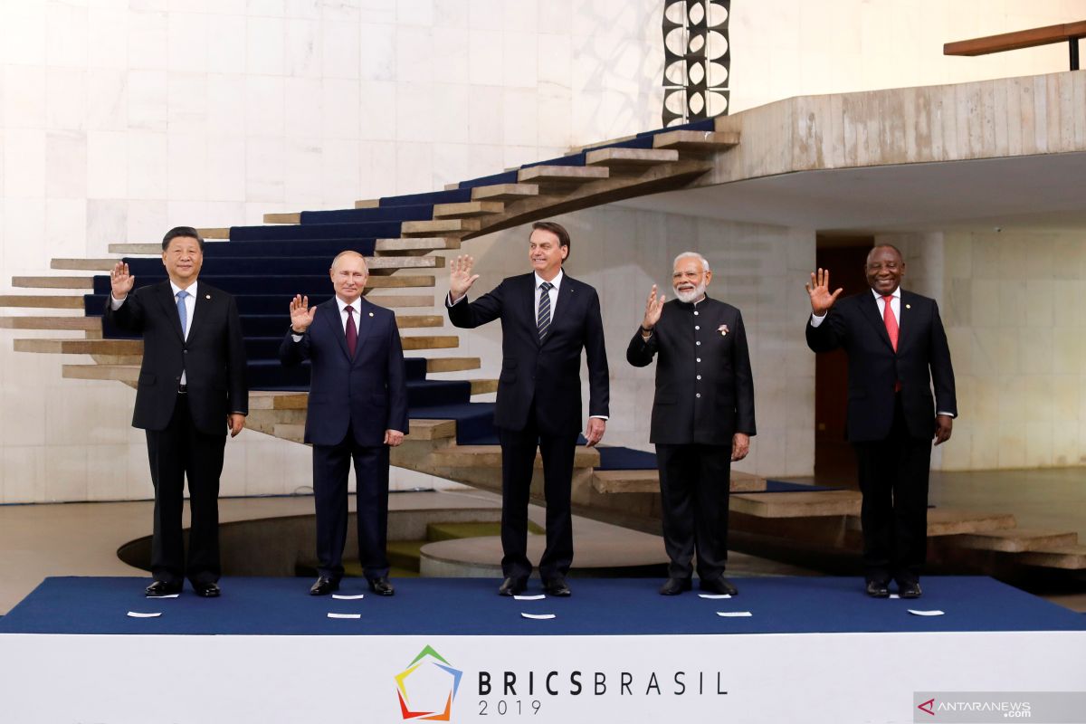 Xi Jinping pimpin KTT BRICS secara daring