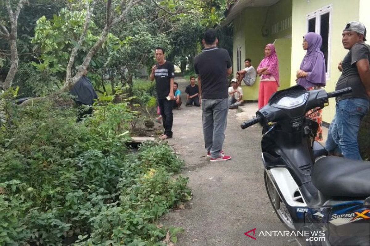 Diduga anggota jaringan teroris, seorang wanita warga Kota Binjai diamankan polisi