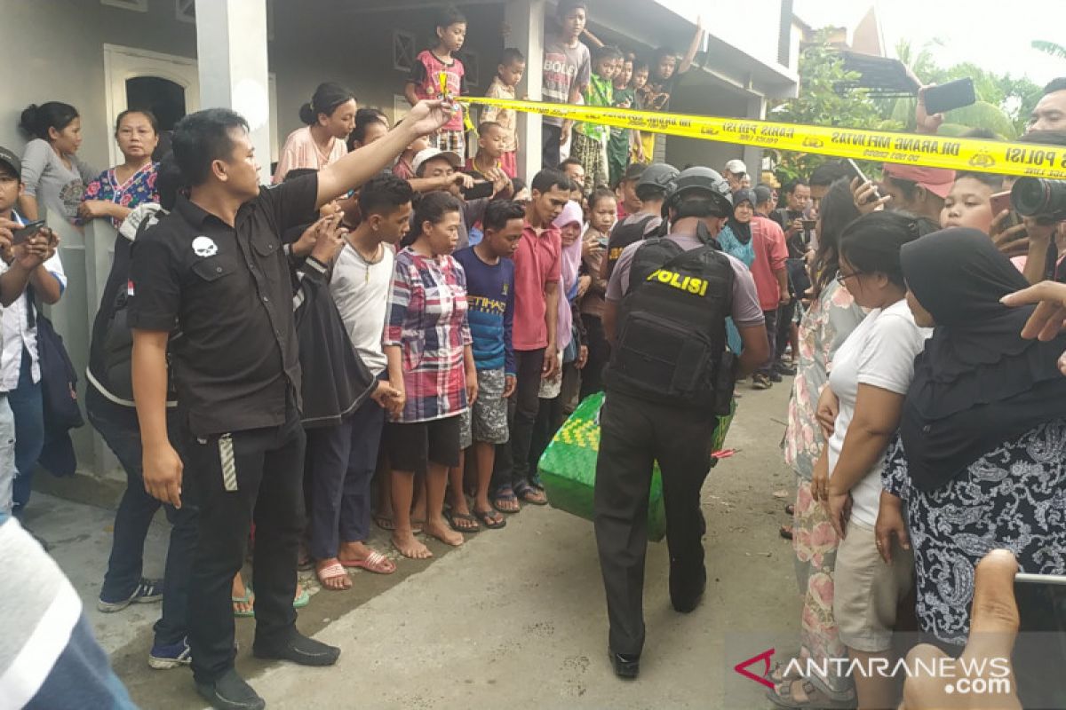 Sudah 12 orang diamankan terkait bom Medan