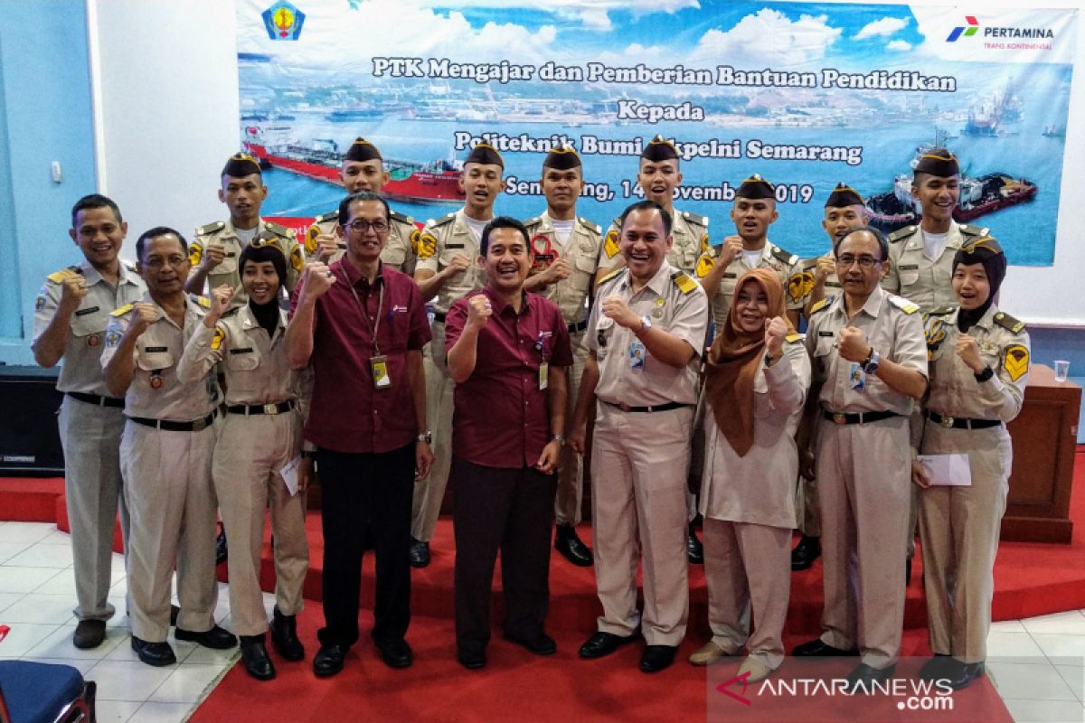 PTK dorong lulusan Akpelni makin berkompeten