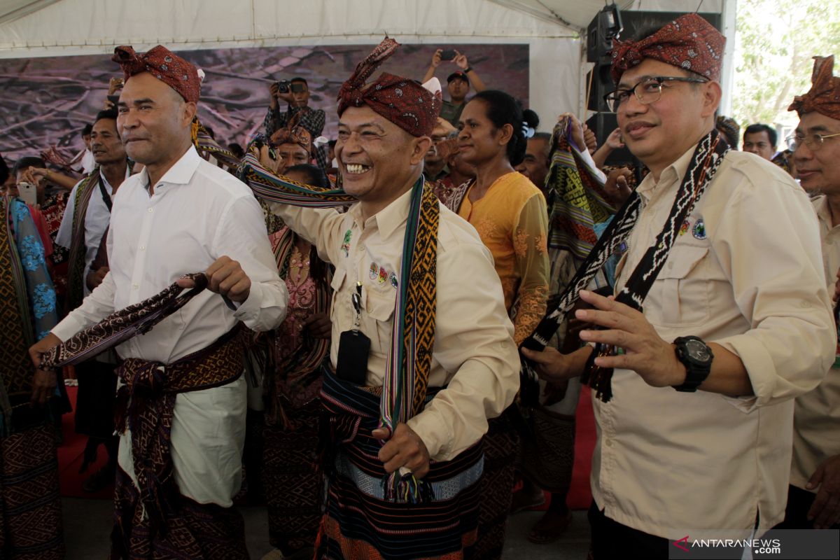 Viktor Laiskodat: Wisatawan miskin jangan datang ke NTT