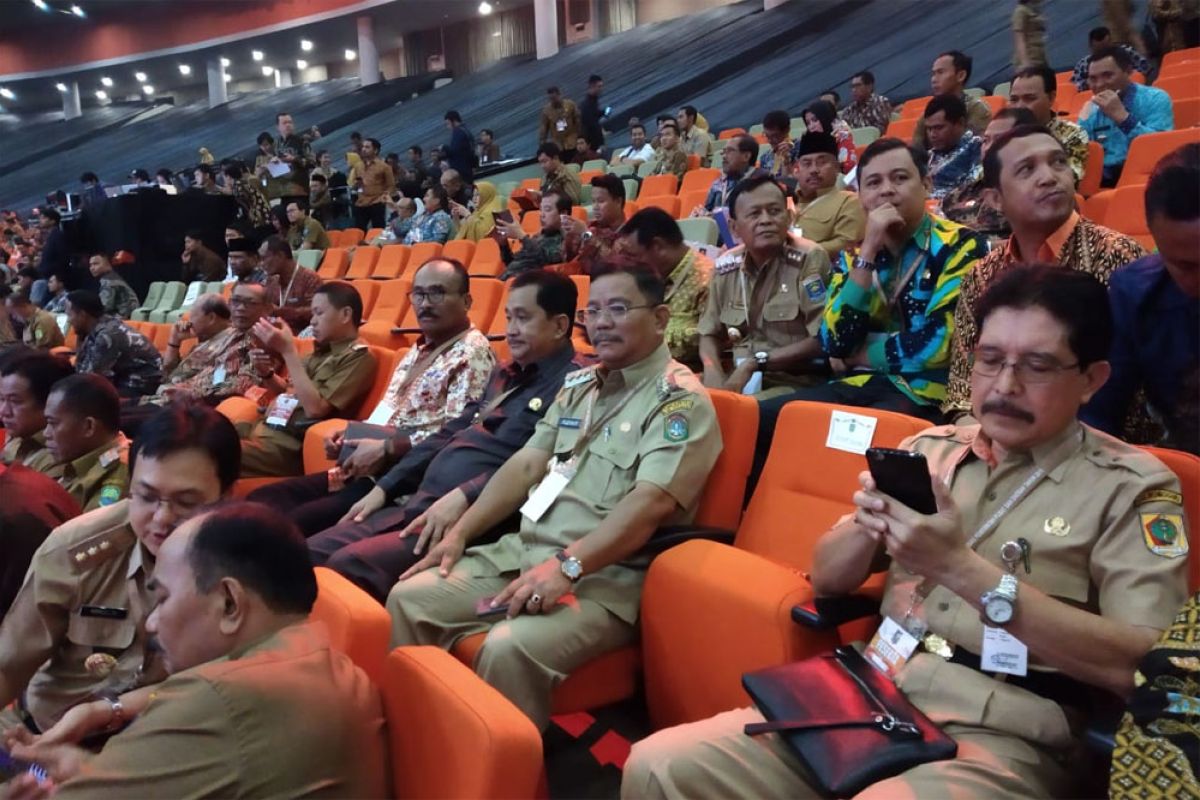 Bupati Rupinus dan Forkopimda hadiri rakornas Indonesia maju di Sentul