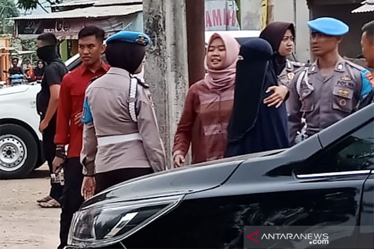 Pasangan suami istri terduga teroris ditangkap Densus