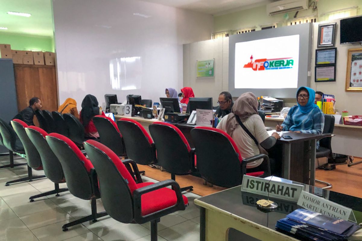 Permintaan kartu pencari kerja di Yogyakarta naik drastis pada masa pendaftaran CPNS