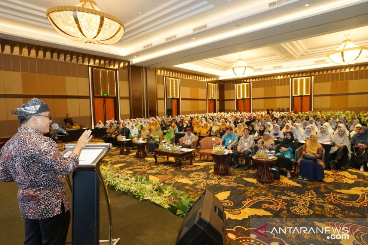 Banyuwangi gandeng ormas perempuan siapkan inovasi pendidikan, kesehatan dan KB