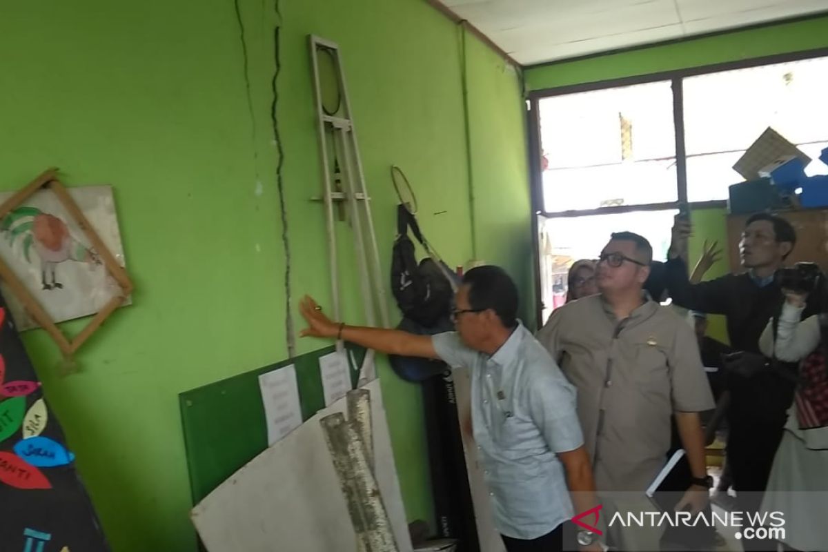 Dewan Kota Jambi dorong  peningkatan sapras pendidikan