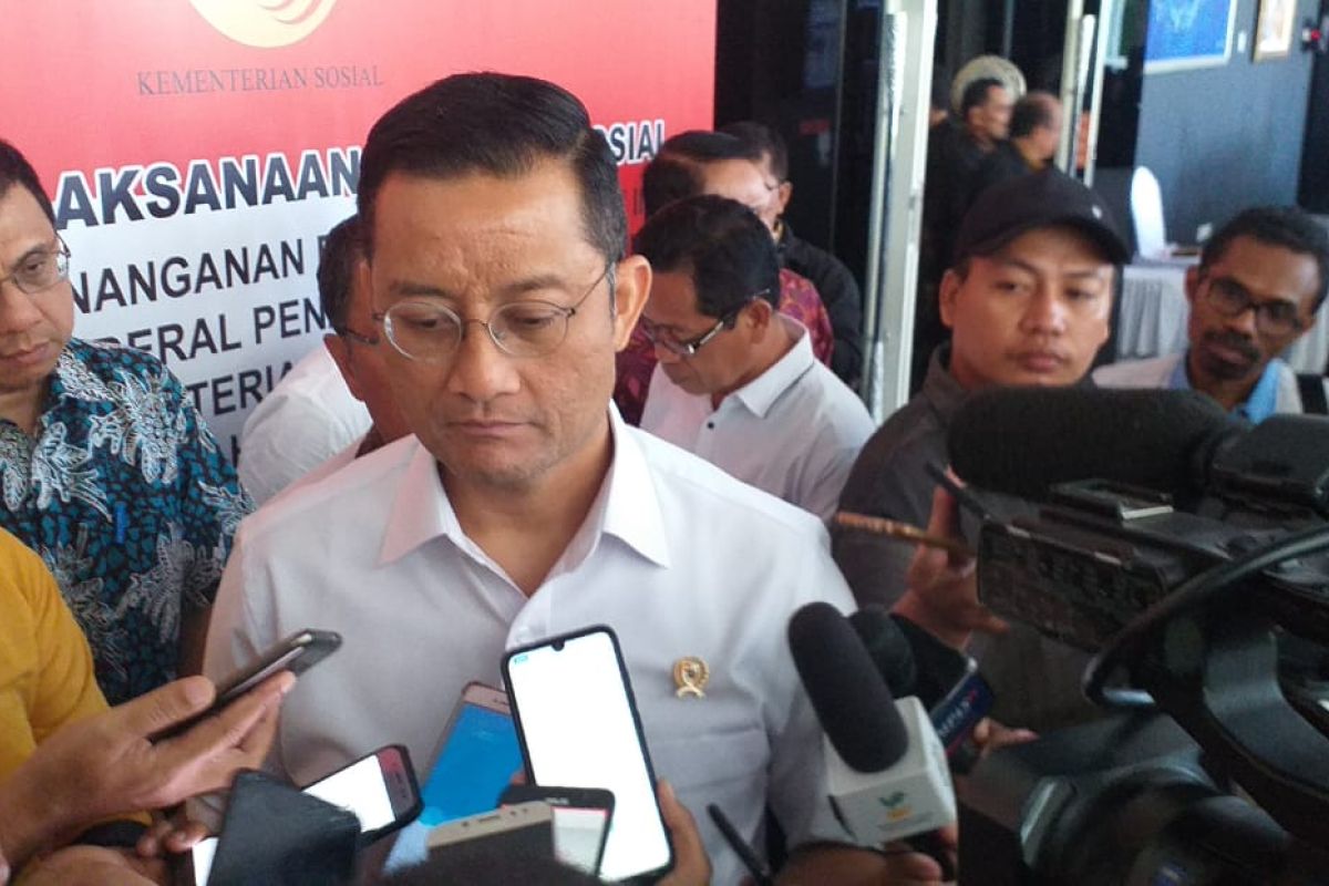 Mensos tetap pantau permintaan bantuan pascagempa Buleleng