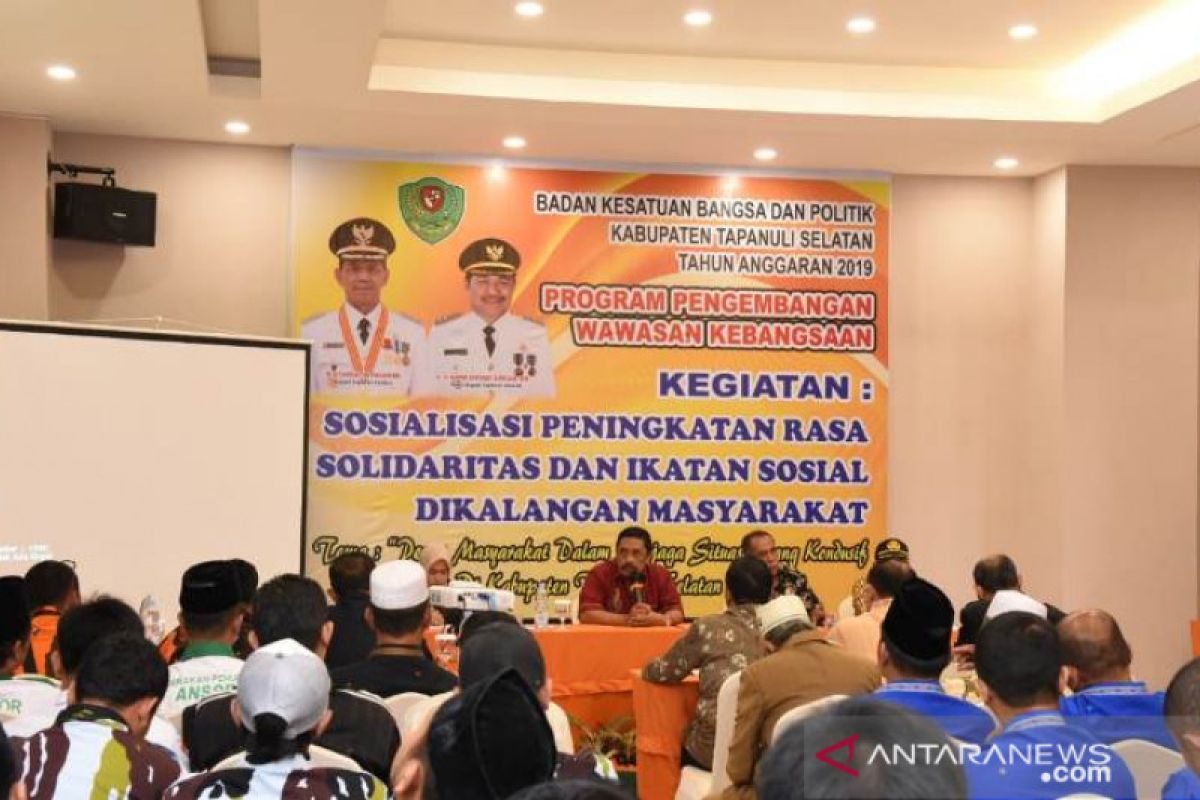 Pemkab Tapsel sosialisasi ikatan sosial kalangan masyarakat