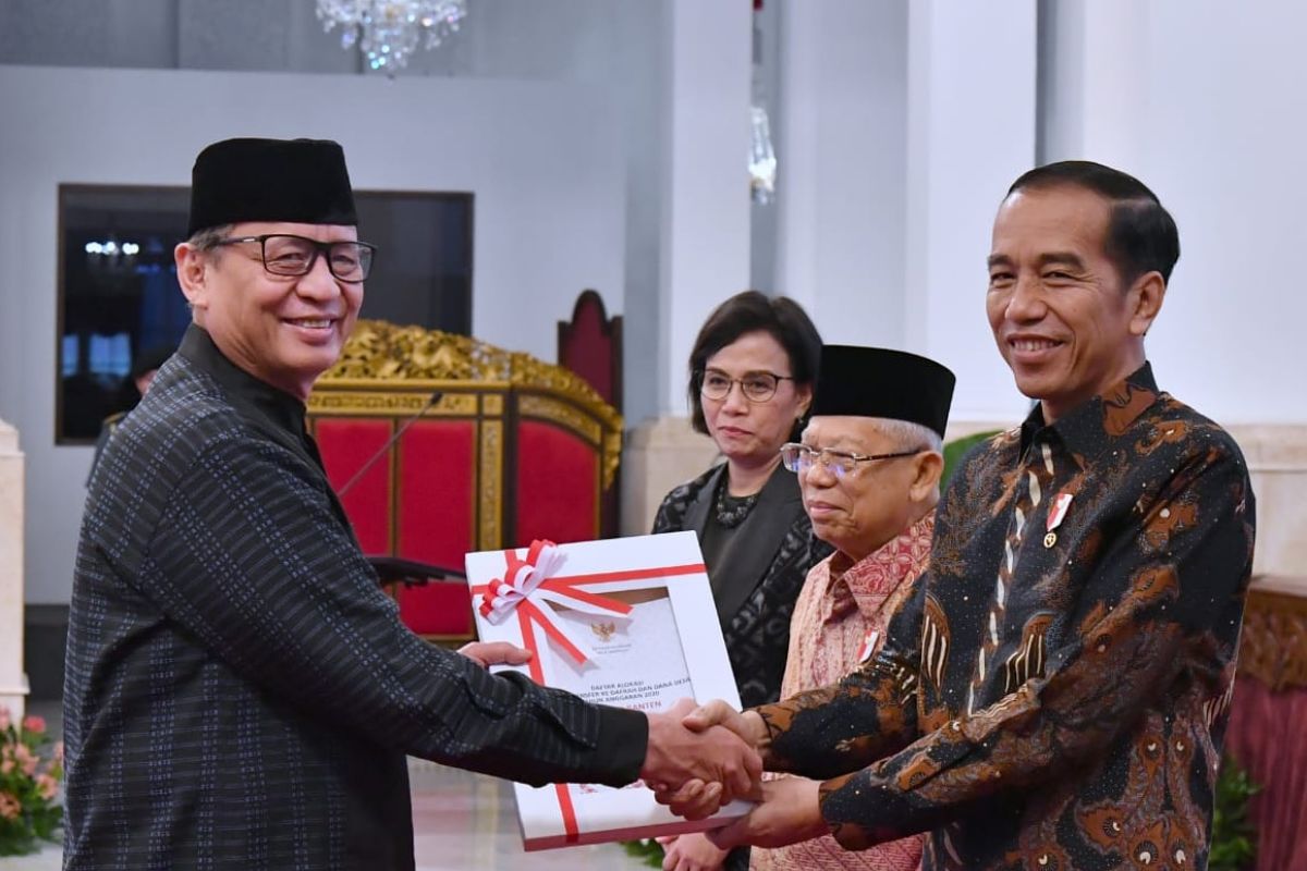 Gubernur Wahidin Halim Menerima Langsung Anggaran DIPA Dan TKDD Tahun 2020 Dari Presiden Joko Widodo