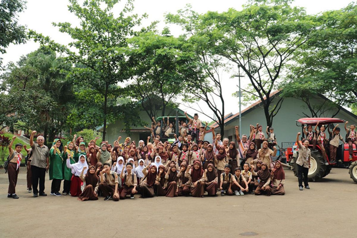 Polbangtan Bogor ajak siswa sekolah di Bogor cintai pertanian