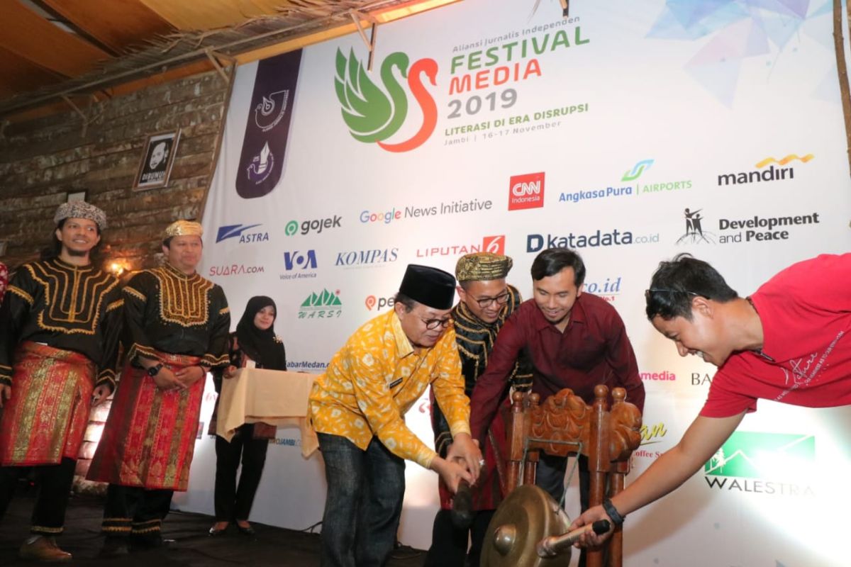 Gubernur Jambi buka Fesmed 2019