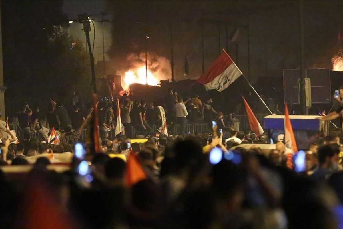 Empat orang tewas dalam serangan bom di Bundaran Tahrir