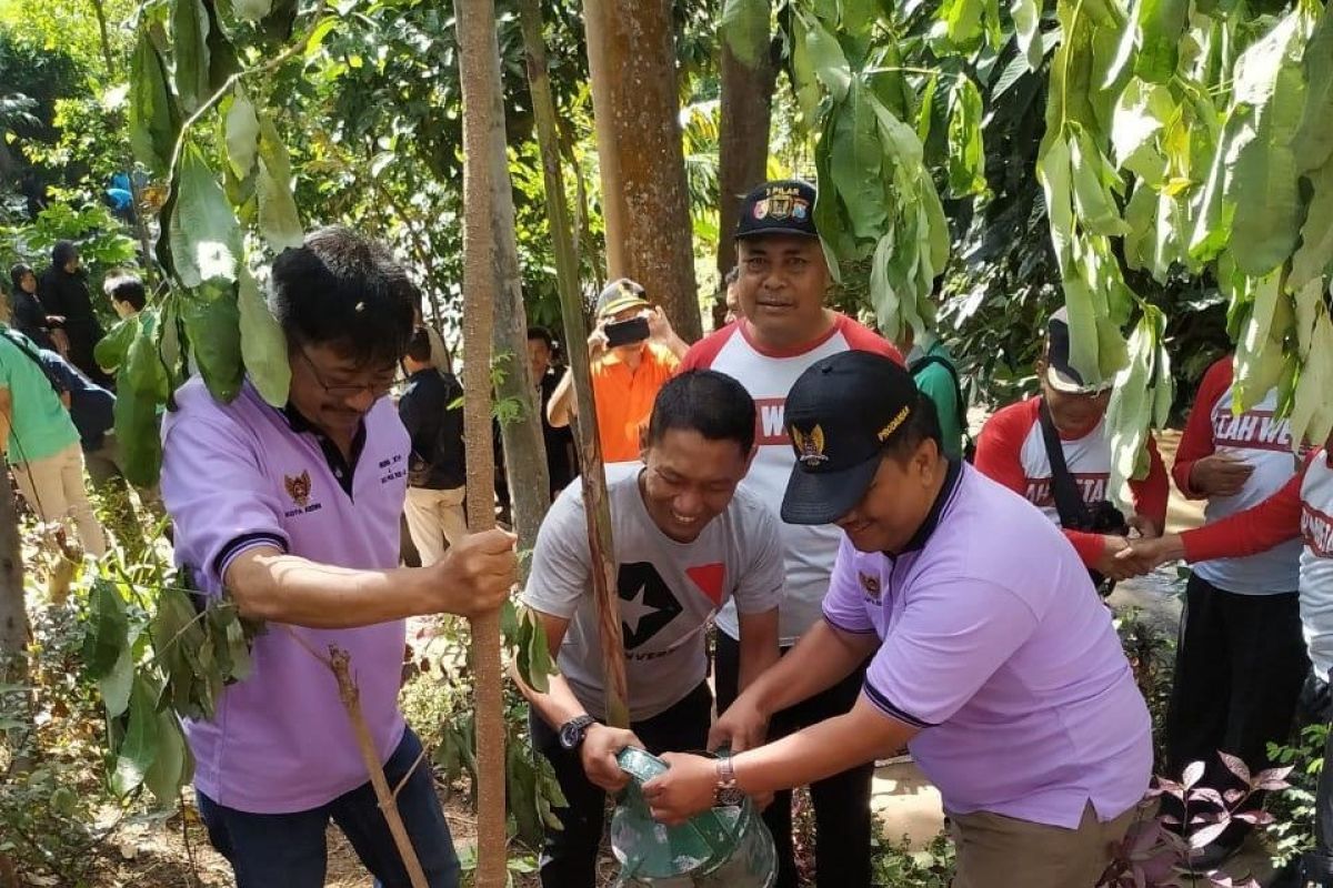 Pemkot Kediri ajak warga bersihkan wisata Sumber Banteng
