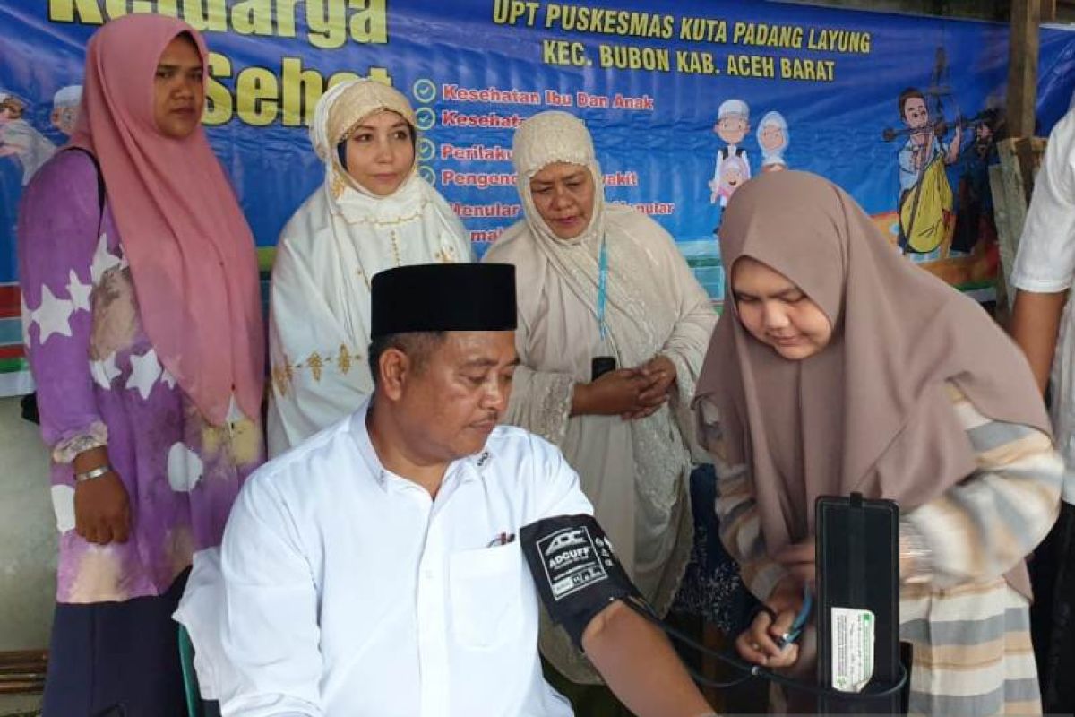 Bupati Aceh Barat luncurkan pengobatan gratis tiap pekan untuk warga