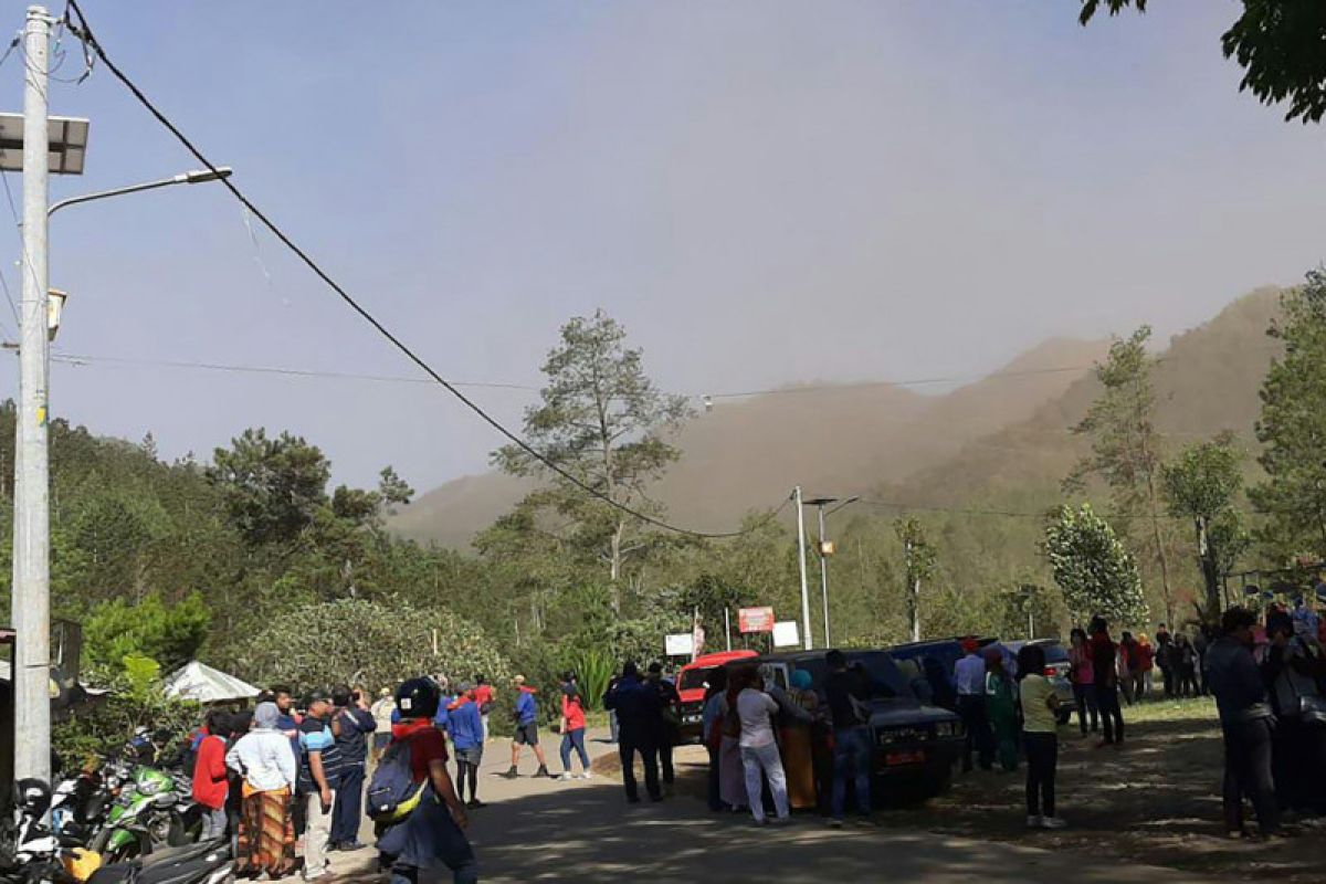 Angin kencang kembali terjang tiga desa di Kota Batu, Jawa Timur