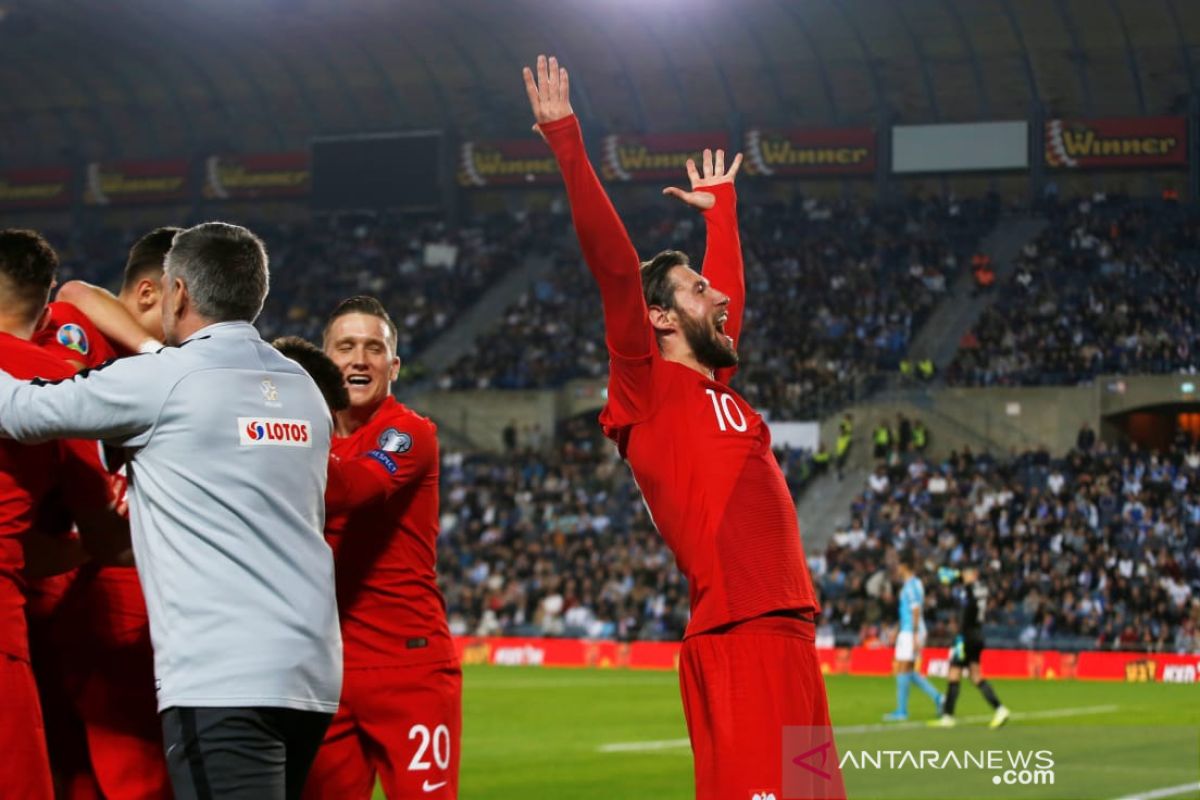 Kualifikasi Piala Eropa -- Polandia dan Austria lolos ke putaran final Piala Eropa wakili Grup G