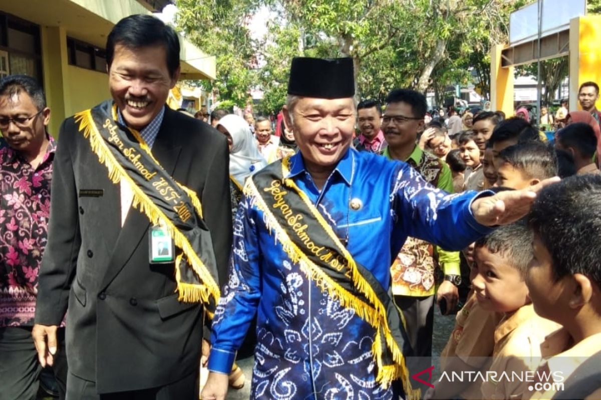 Chairansyah: Sekolah di bawah Disdik jangan kalah bersaing dengan Madrasah