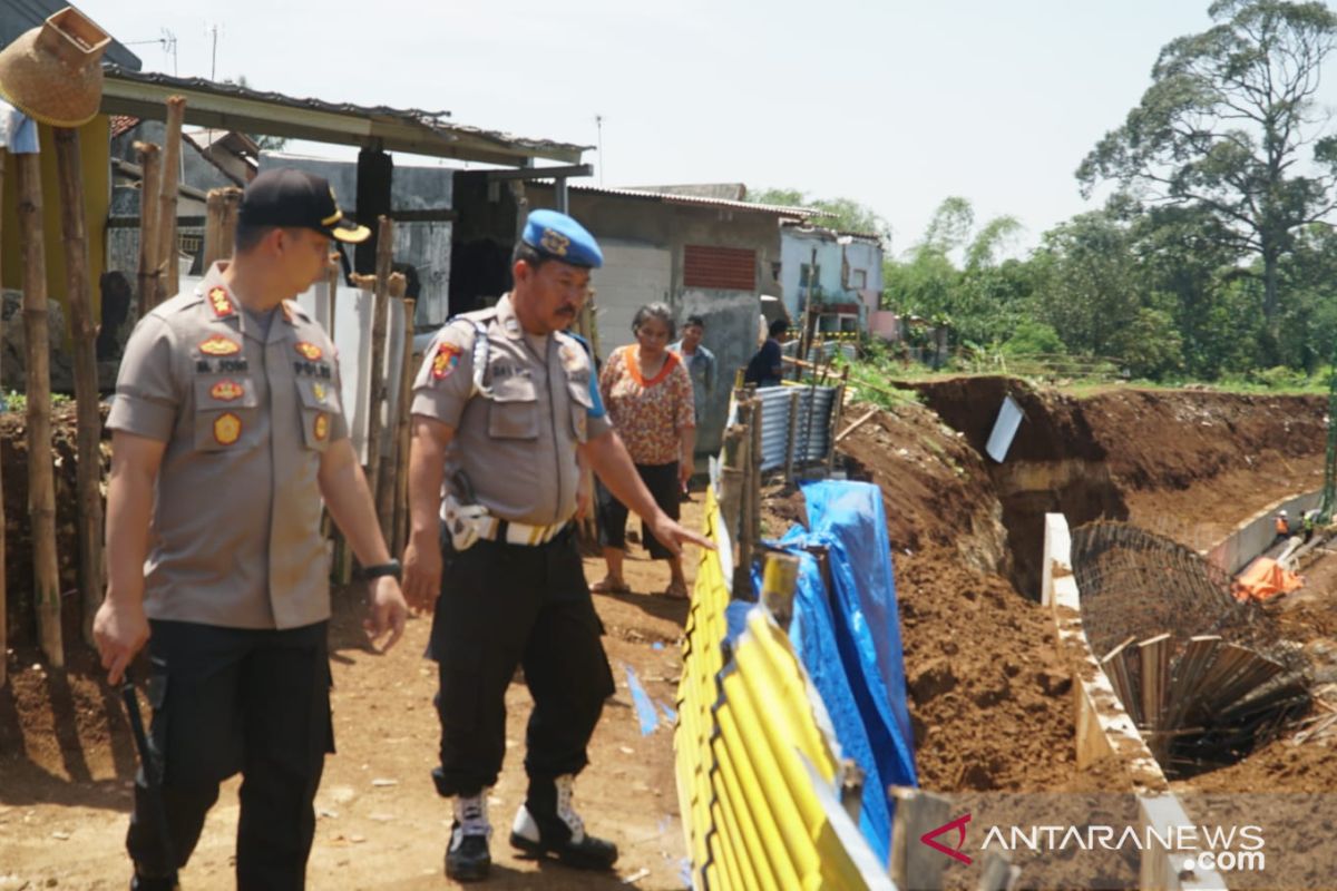 Longsor proyek double track, Polres Bogor akan periksa PT Hapsaka Mas