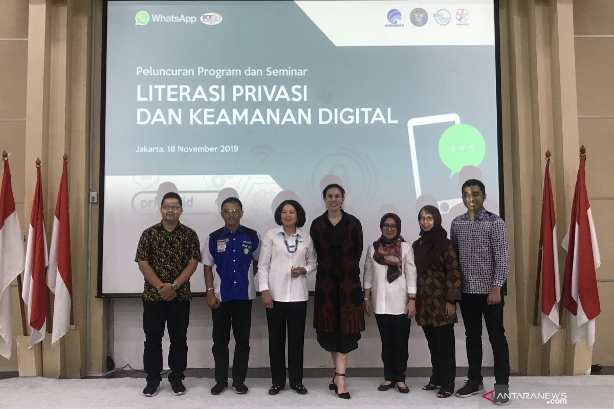 Kominfo meluncurkan progam literasi privasi dan keamanan digital