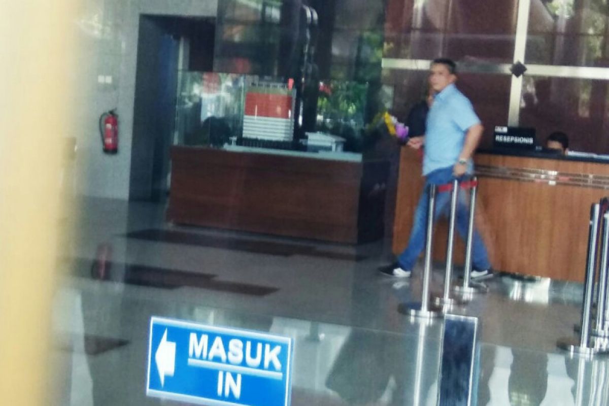 KPK periksa  putra  Menkumham Yasonna Laoly terkait kasus Wali Kota Medan