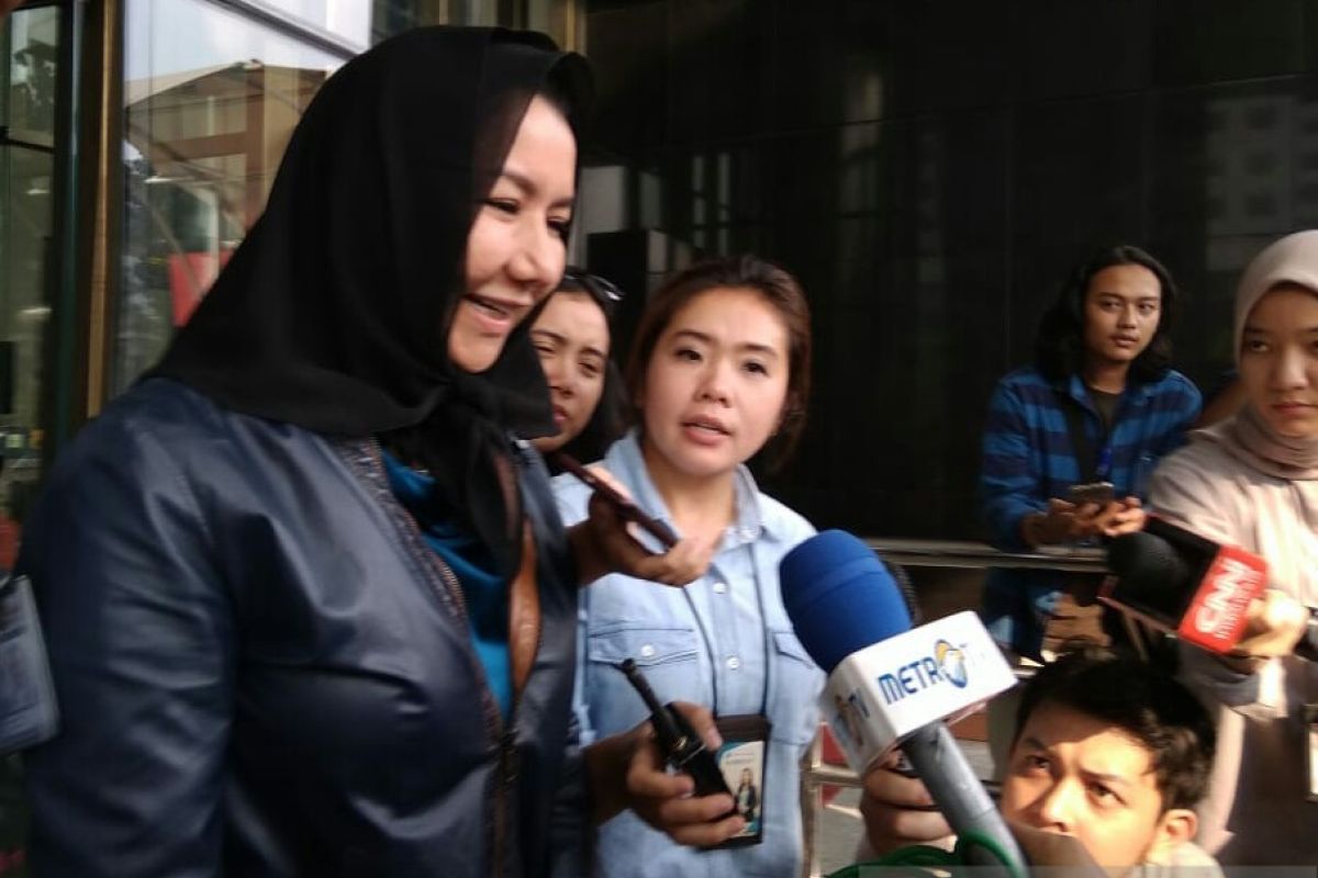 KPK panggil dua saksi terkait pencucian uang Rita Widyasari