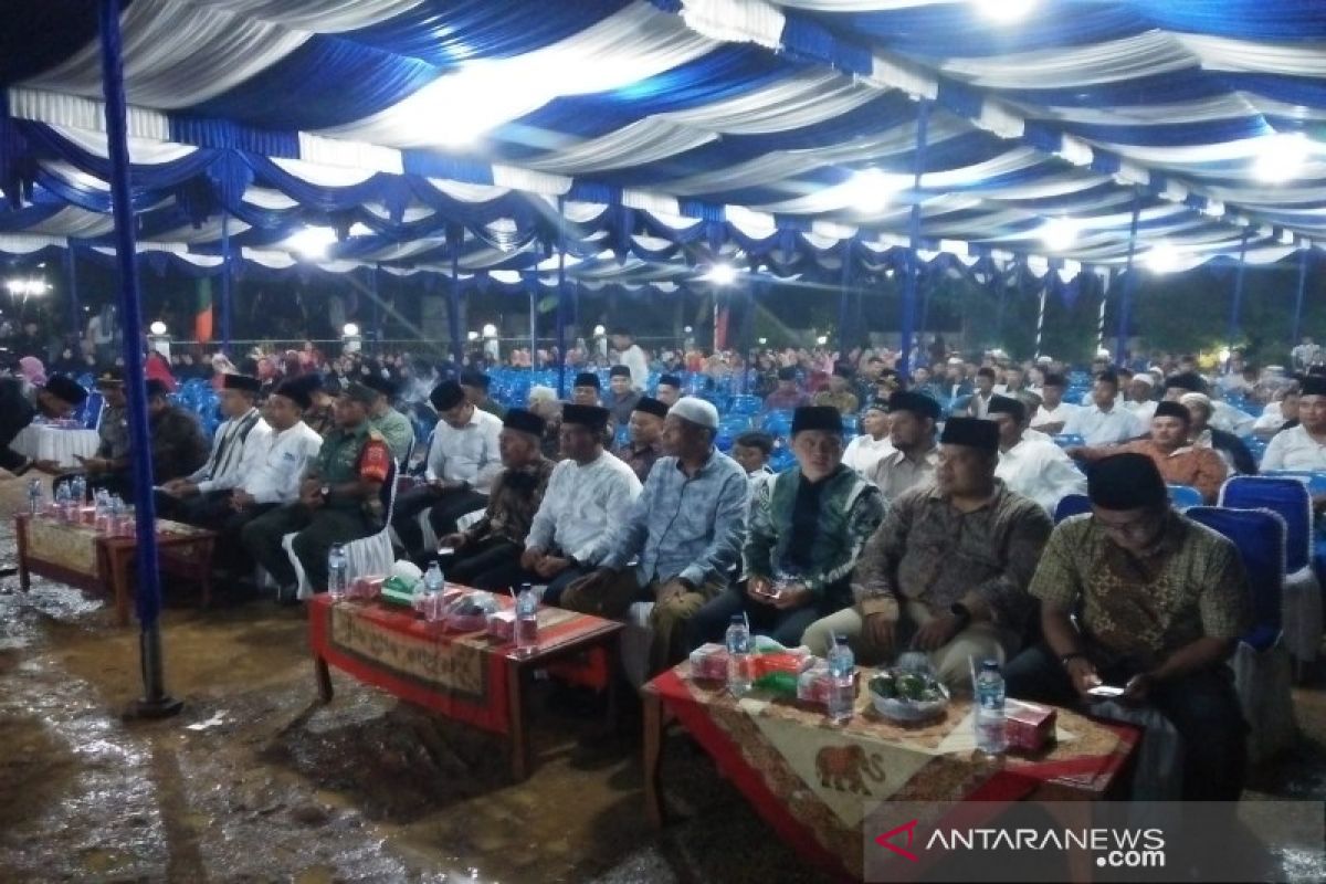 Sekda buka festival nasyid tingkat kabupaten di Ranto Baek