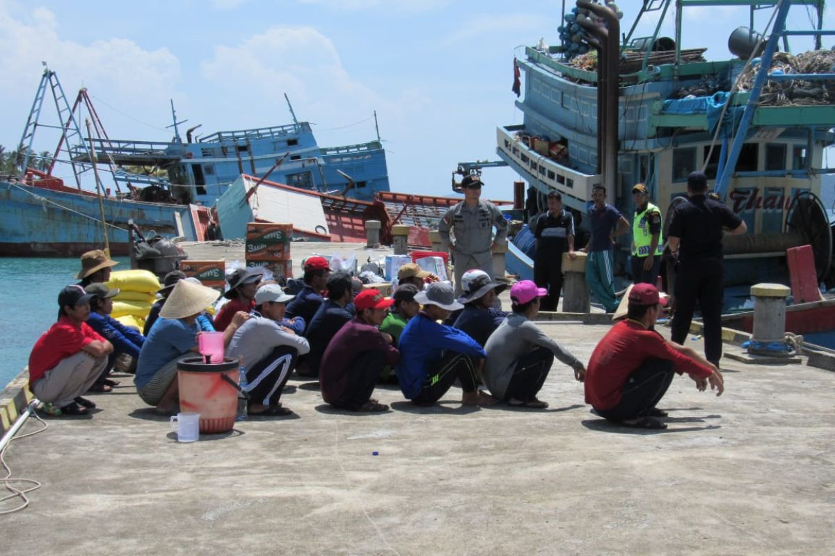 Dinas Perikanan Sumsel cegah  penangkapan ikan ilegal