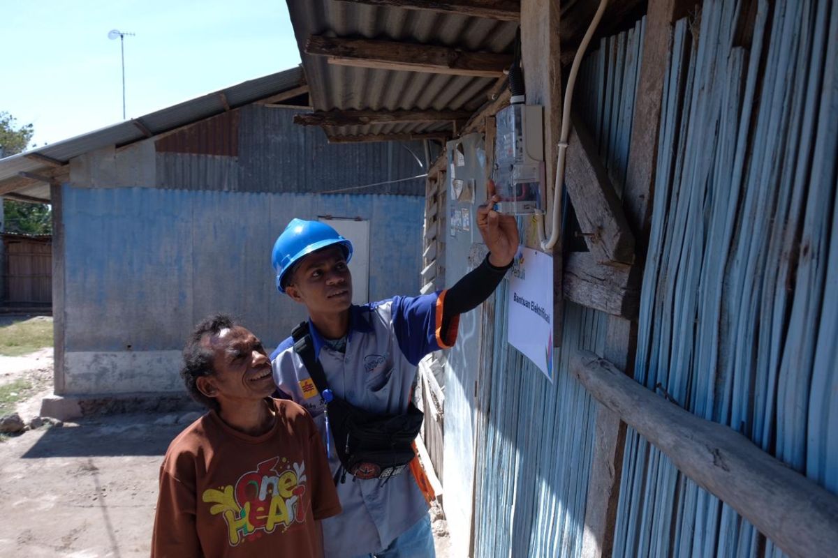 PLN telah menyambung listrik terhadap 66.346 rumah tangga di NTT