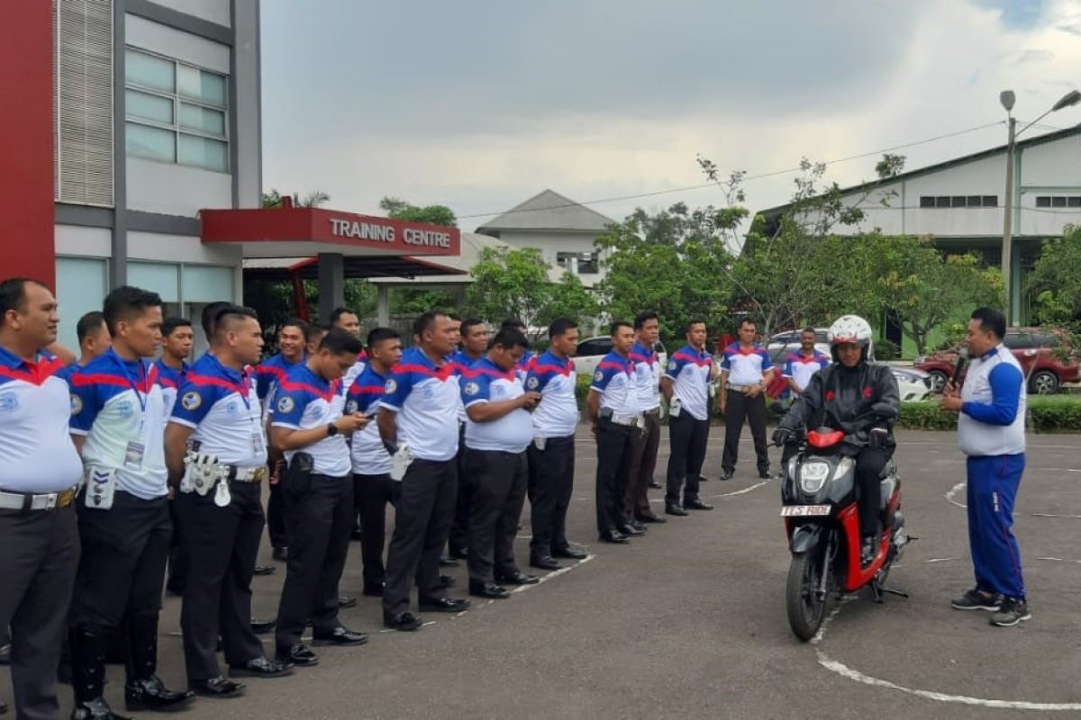 50 PJR Polda Jambi ikuti edukasi safety riding