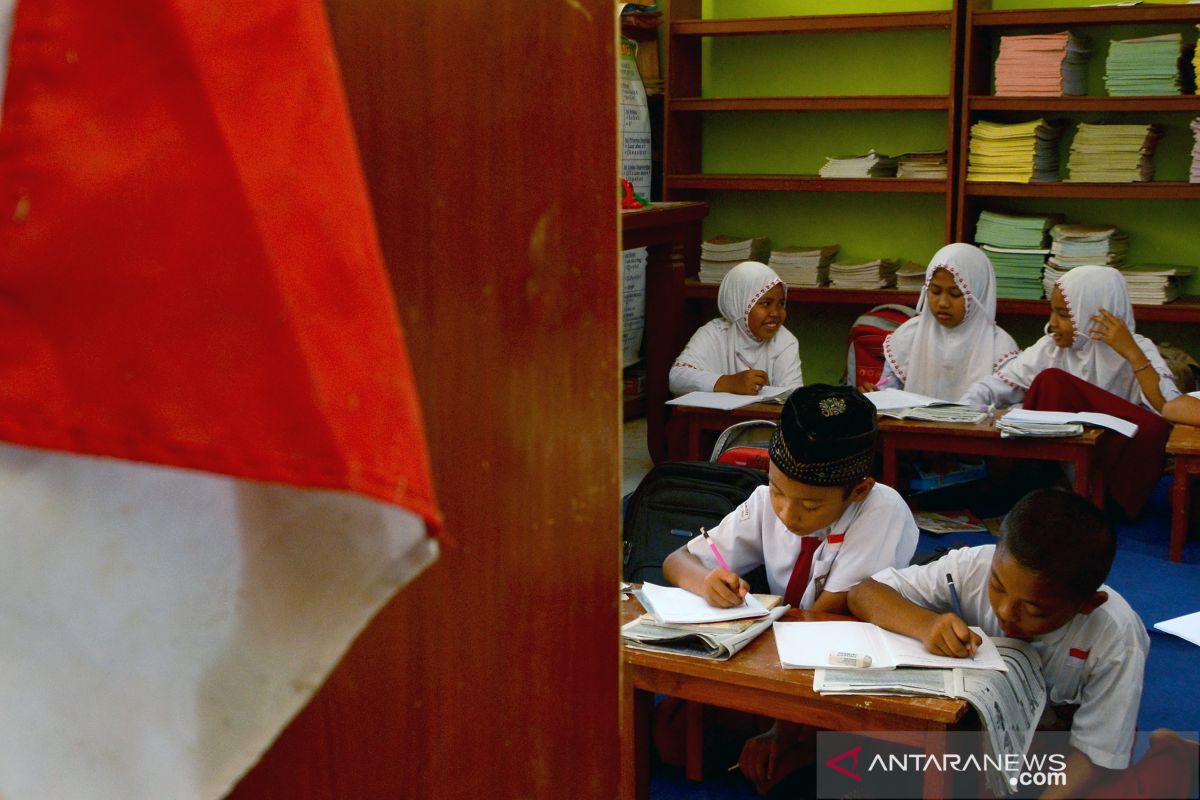 Wakil Ketua MPR: Reformasi pendidikan oleh pemerintah harus tetap terukur