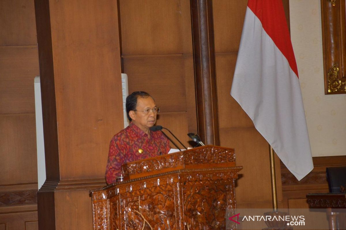 Gubernur Bali kaji perda hambat investasi