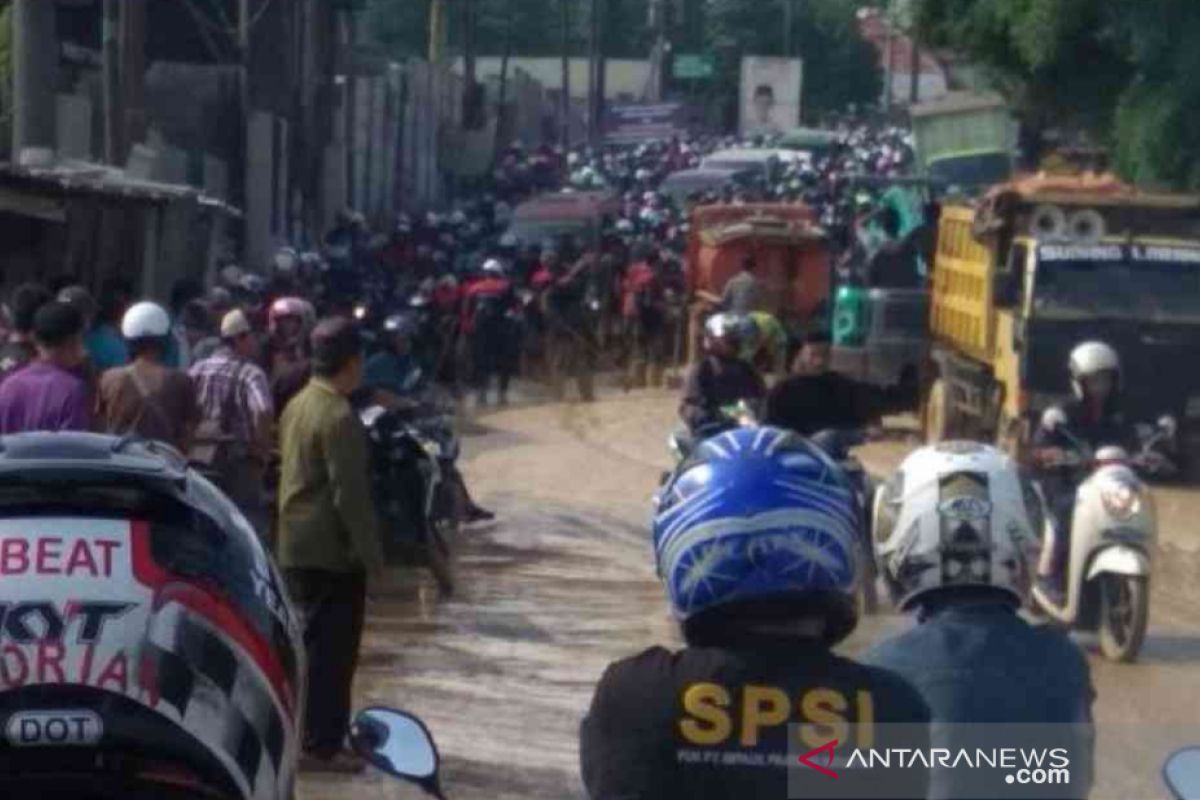 Bekasi alokasikan Rp24 miliar untuk pembebasan lahan Jalan Cikarang-Cibarusah