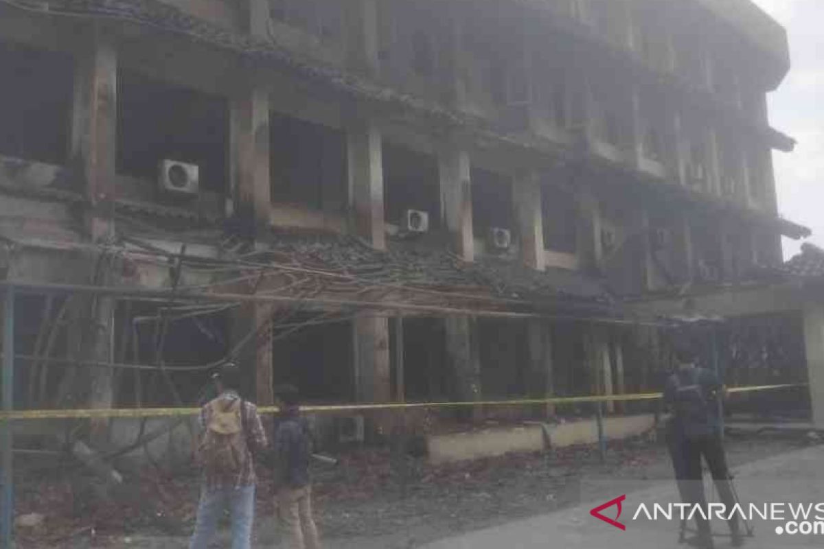 Penyebab kebakaran SMK Yadika 6 sedang diselidiki