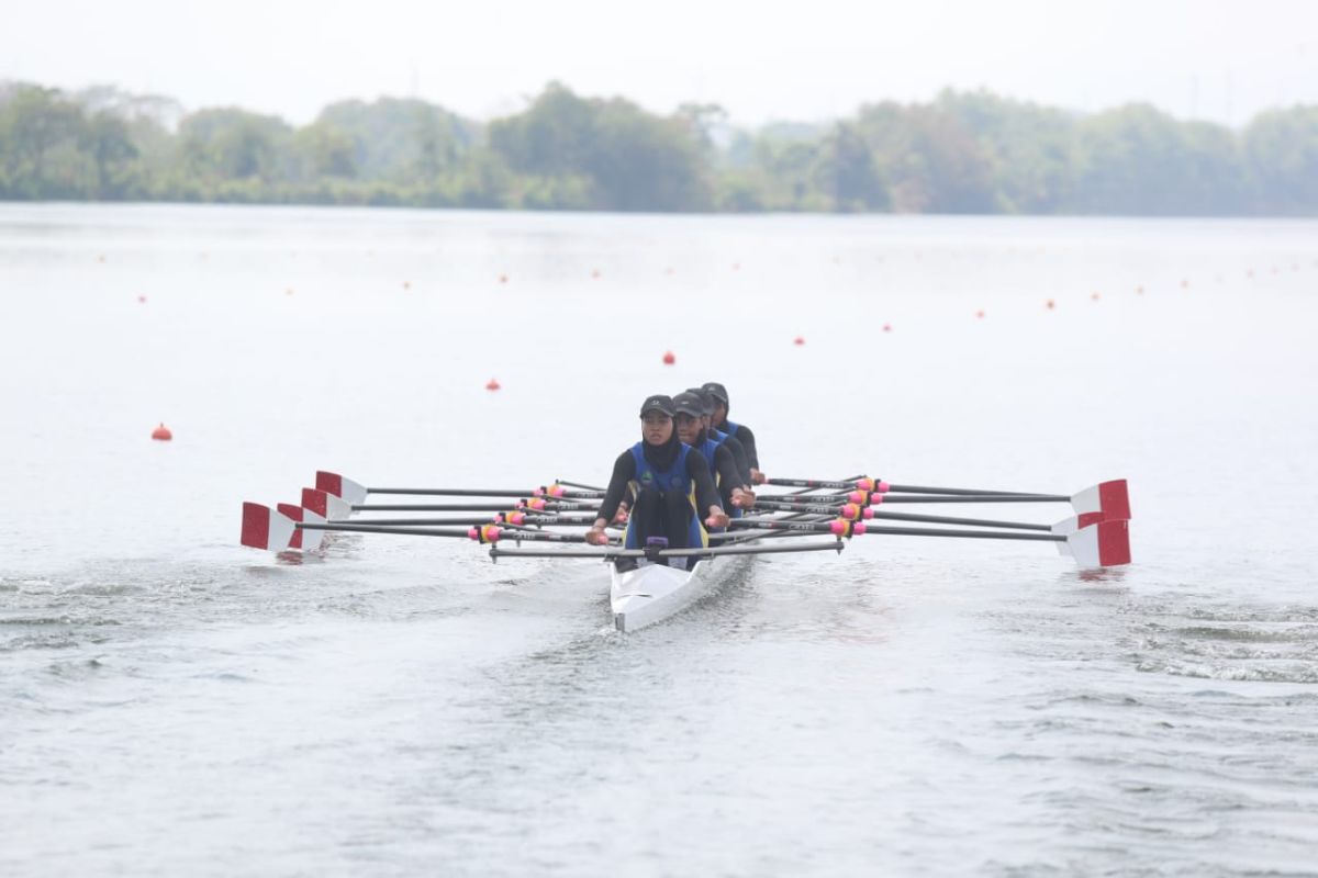 Jabar, Jambi, Sulteng berbagi emas di dayung rowing Popnas