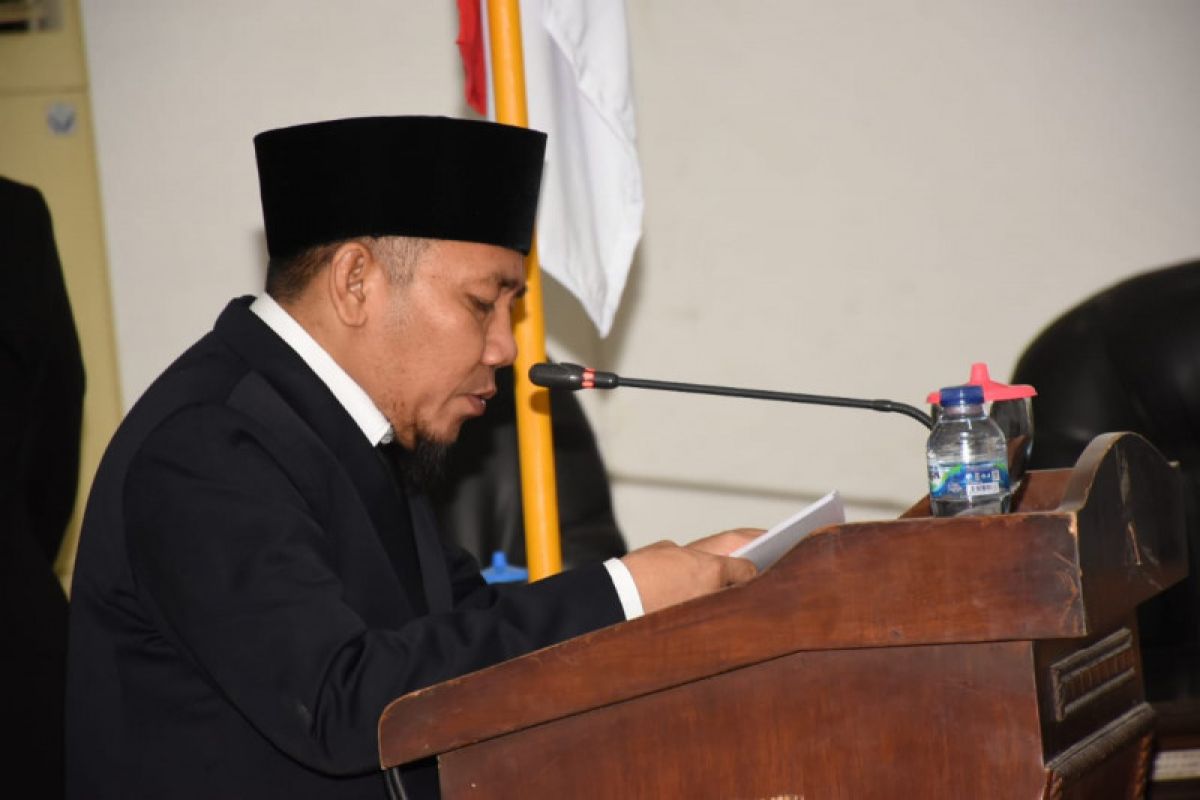 Bupati Lombok Utara Sampaikan Nota Keuangan RAPBD 2020