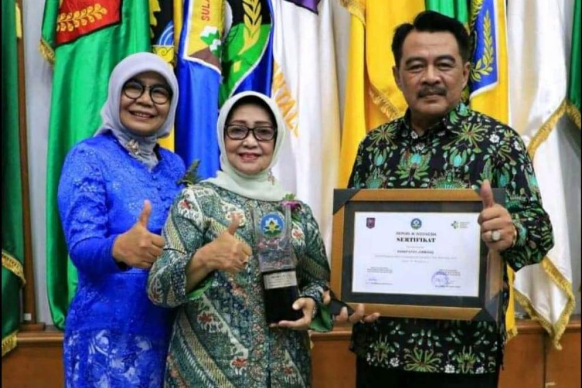 Jombang raih penghargaan Kabupaten sehat 2019