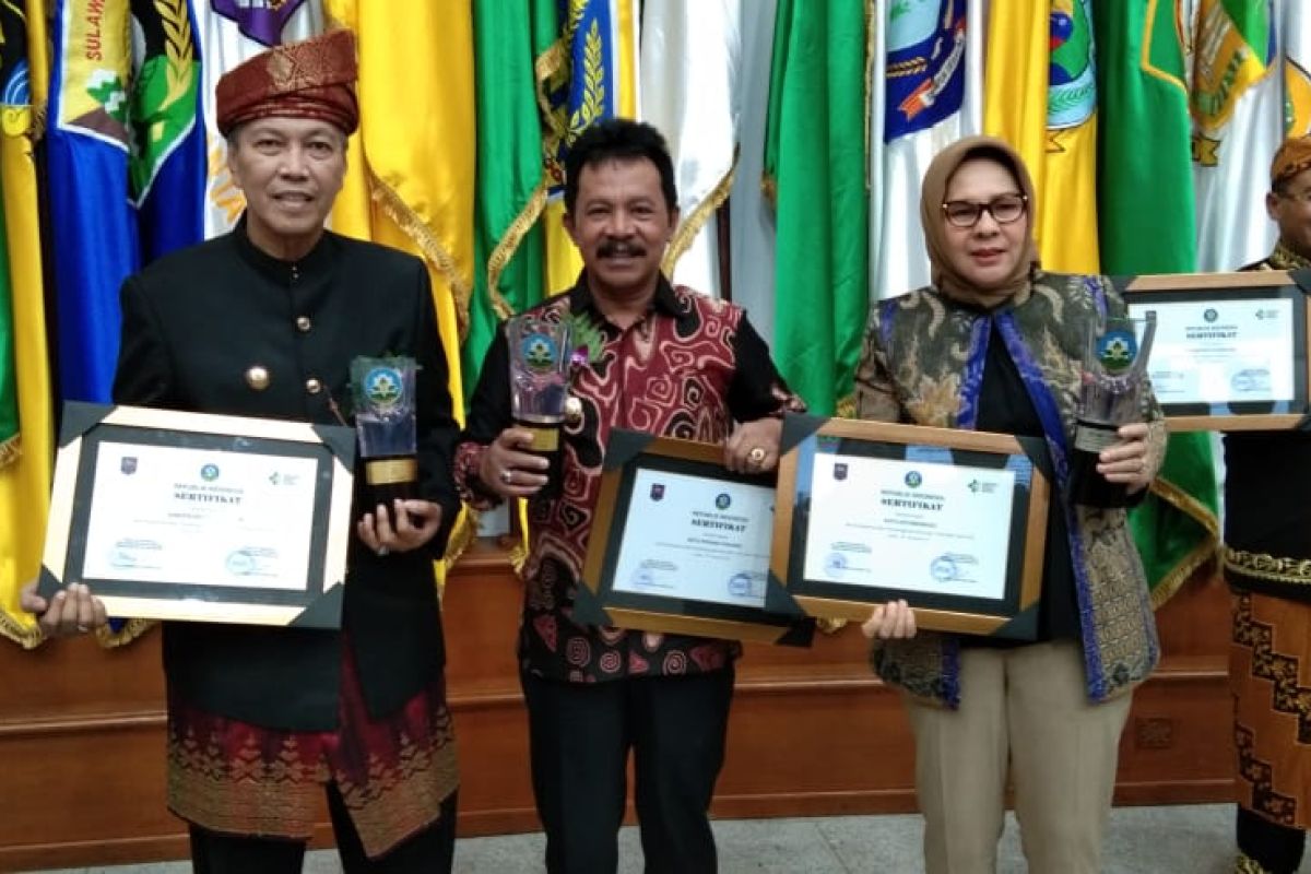 Padang Panjang raih penghargaan Swasti Saba Wistara