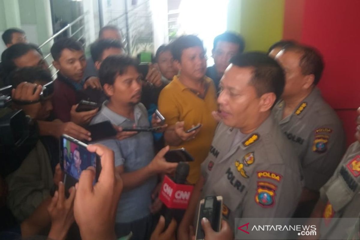 Densus 88 tetapkan 30 tersangka kasus bom bunuh diri