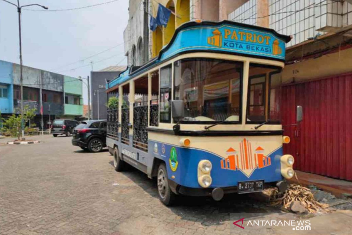 Pemkot Bekasi operasikan bus wisata hibah Jawa Barat