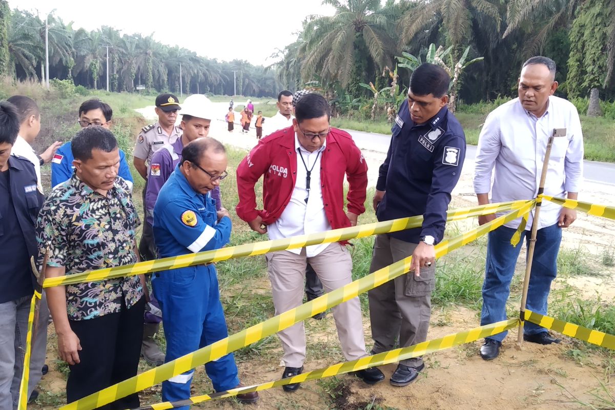 Polda Riau pastikan tersangka pencurian minyak bertambah. Ini alasaannya