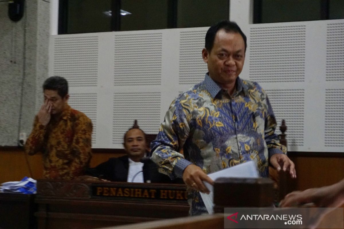 Peran Kurniadie penerima suap Rp1,2 miliar dari WBI terkesan pasif