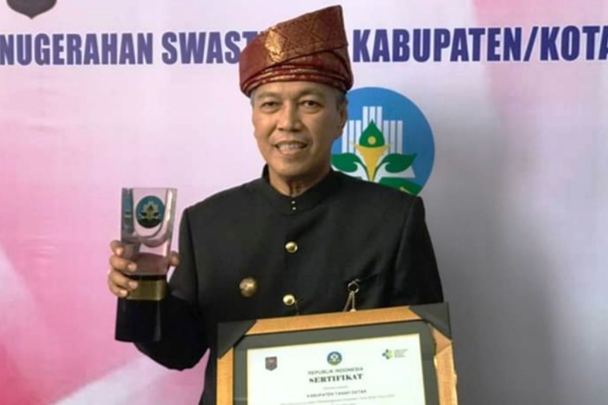 Tanah Datar  won the award Swasti Saba Wistara