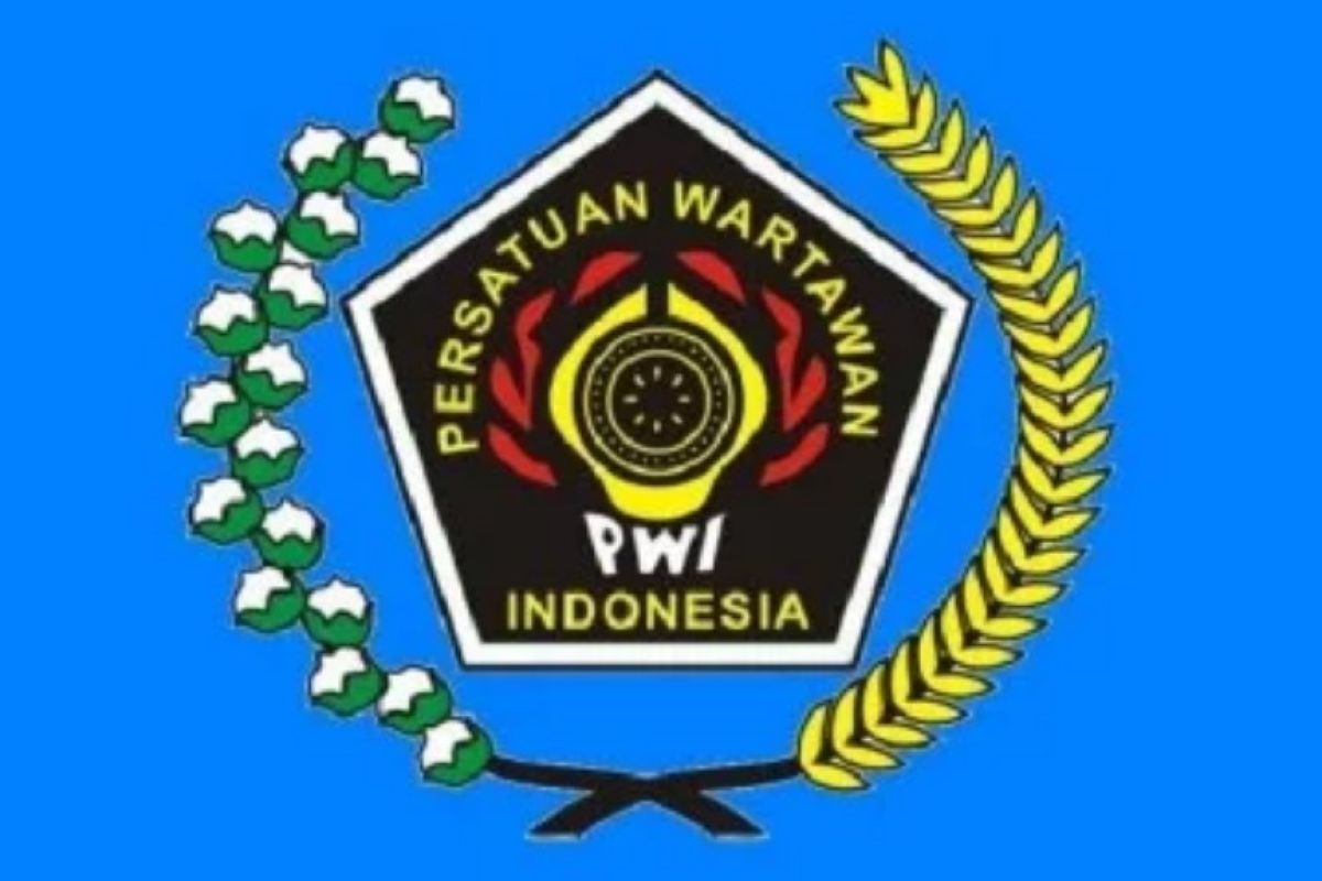 Sepuluh tahun vakum, kepengurusan baru PWI Madiun periode 2019-2022 dilantik