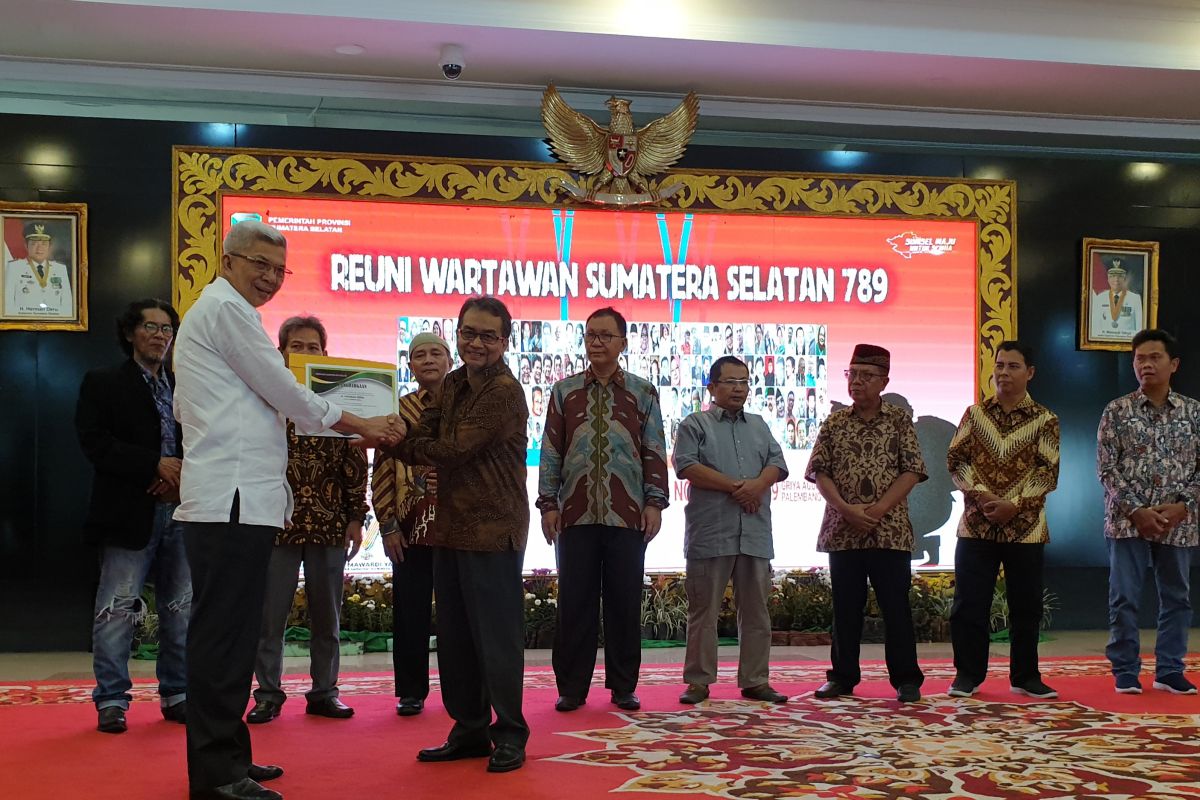 Pemprov Sumsel fasilitasi reuni wartawan angkatan tahun 70, 80, 90-an