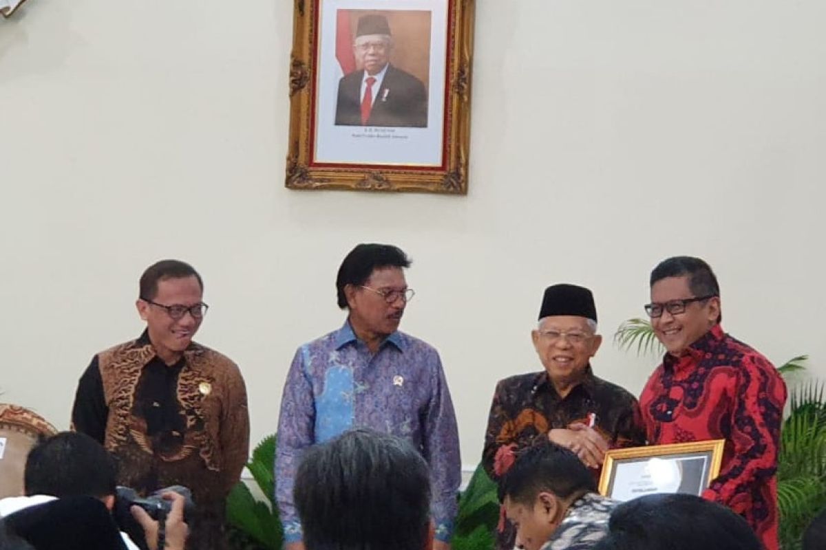 PDI Perjuangan raih anugerah partai informatif