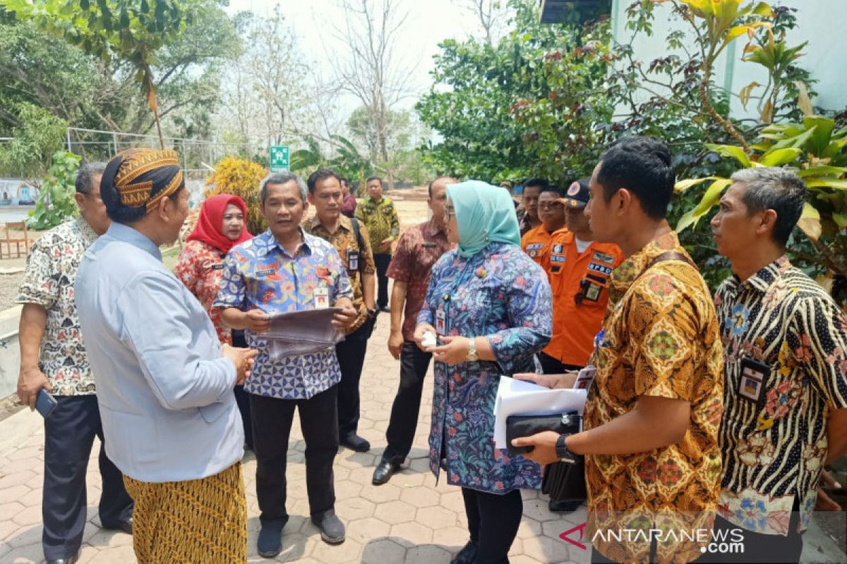 Disdik Jateng imbau sekolah laporkan konstruksi bangunan