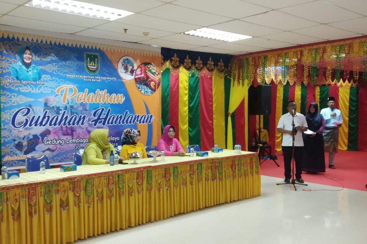 Batam lestarikan budaya hantaran Melayu