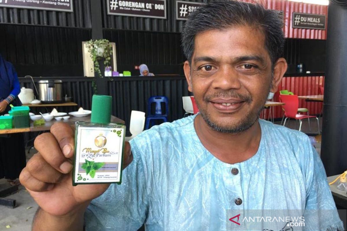 Bupati Aceh Utara apresiasi keuchik pencetus parfum 